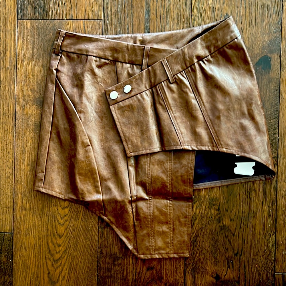 NWT unique skirt